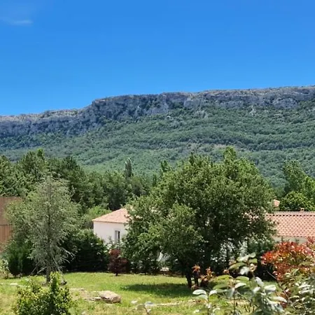 Le De La Sainte Baume Шале *
